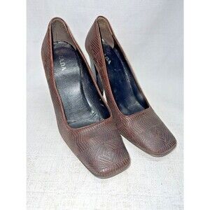 Vintage Prada Brown Leather Square Toe Textured Heels Pumps Sz. 39